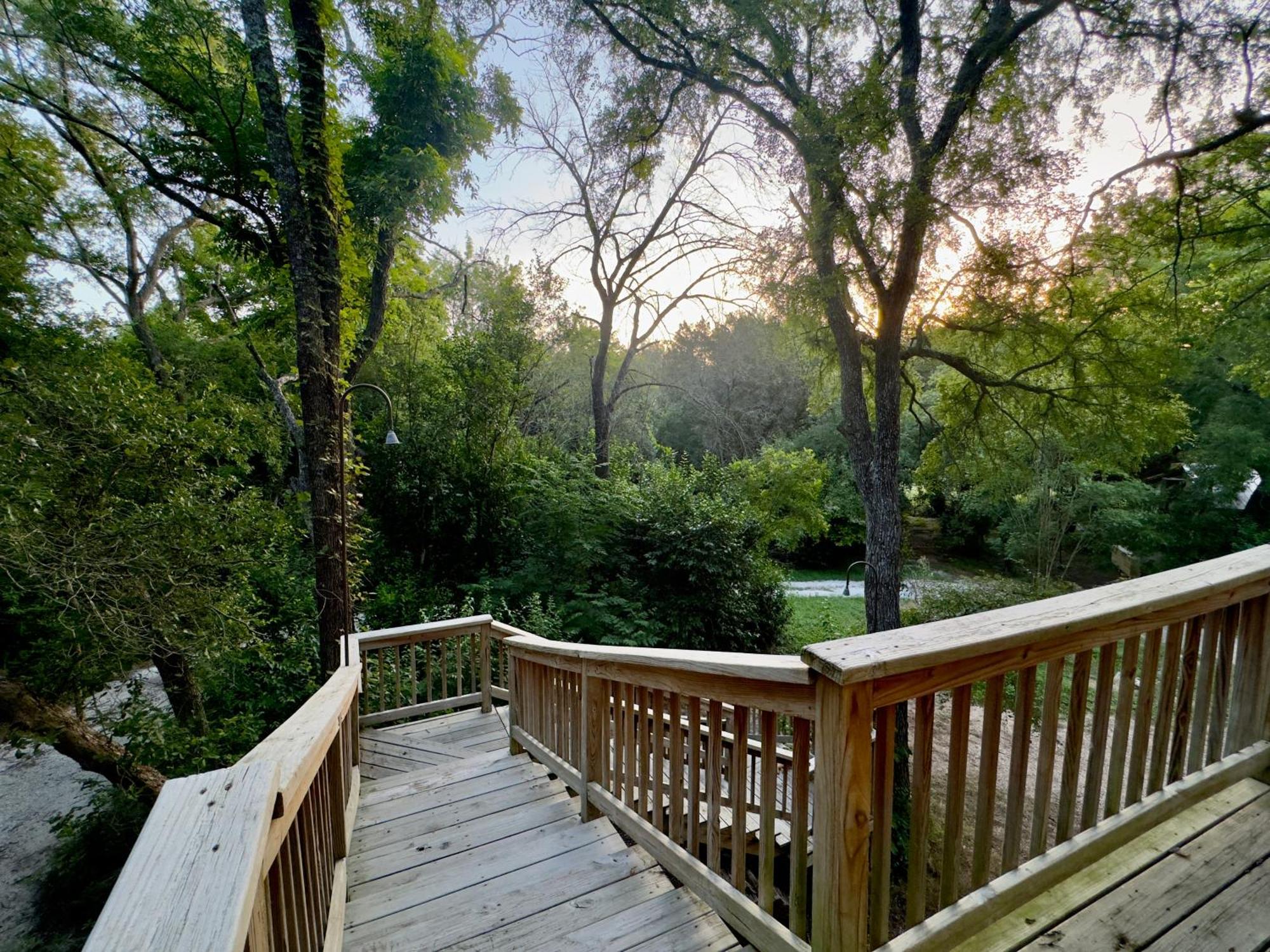 Bed And Breakfast On White Rock Creek Waco Esterno foto